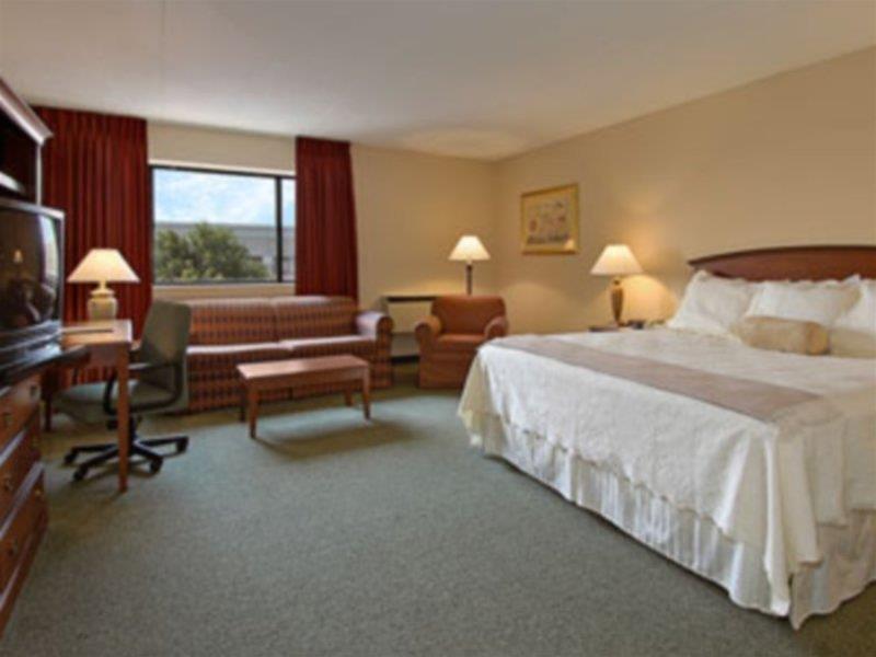 Holiday Inn Indianapolis - Airport Area N By Ihg Экстерьер фото